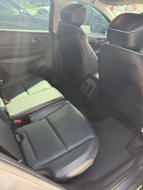 HONDA City Hatch 1.5 16V 4P FLEX TOURING AUTOM�TICO CVT, Foto 5
