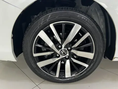 HONDA City Hatch 1.5 16V 4P FLEX TOURING AUTOM�TICO CVT, Foto 13