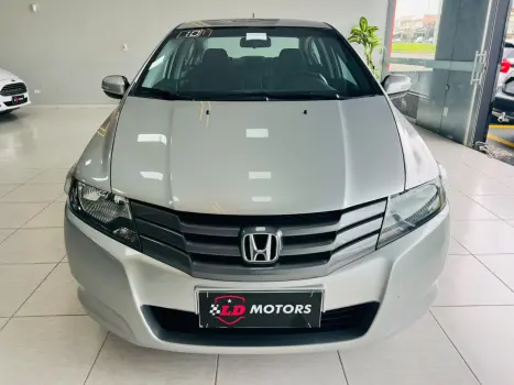 HONDA City Hatch 1.5 16V 4P FLEX EX AUTOMÁTICO CVT, Foto 3