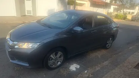 HONDA City Sedan 1.5 16V 4P LX FLEX AUTOMÁTICO, Foto 9 HONDA City Sedan 1.5 16V 4P LX FLEX AUTOMÁTICO, Foto 9