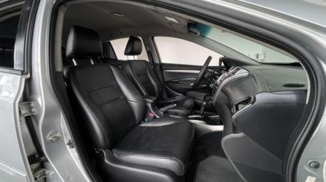 HONDA City Sedan 1.5 16V 4P EX FLEX AUTOMÁTICO, Foto 6 HONDA City Sedan 1.5 16V 4P EX FLEX AUTOMÁTICO, Foto 6