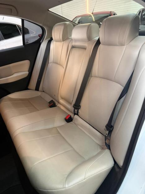 HONDA City Sedan 1.5 16V 4P FLEX TOURING AUTOM�TICO CVT, Foto 9