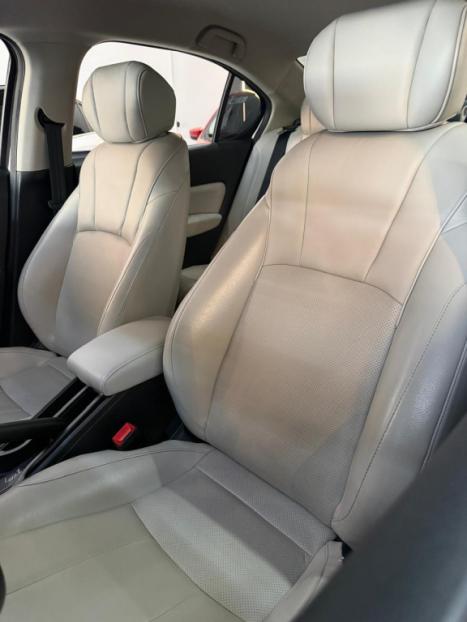 HONDA City Sedan 1.5 16V 4P FLEX TOURING AUTOM�TICO CVT, Foto 11