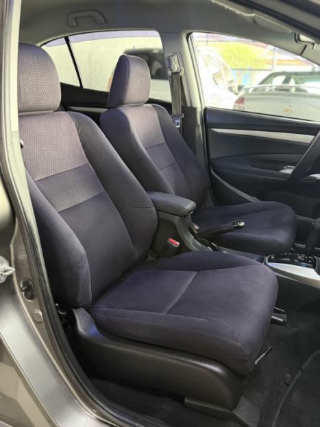 HONDA City Sedan 1.5 16V 4P EX FLEX AUTOMÁTICO, Foto 9