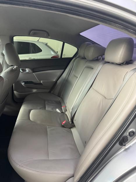 HONDA Civic 1.5 16V 4P LX, Foto 6