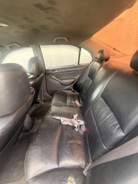HONDA Civic 1.7 16V 4P LX, Foto 8