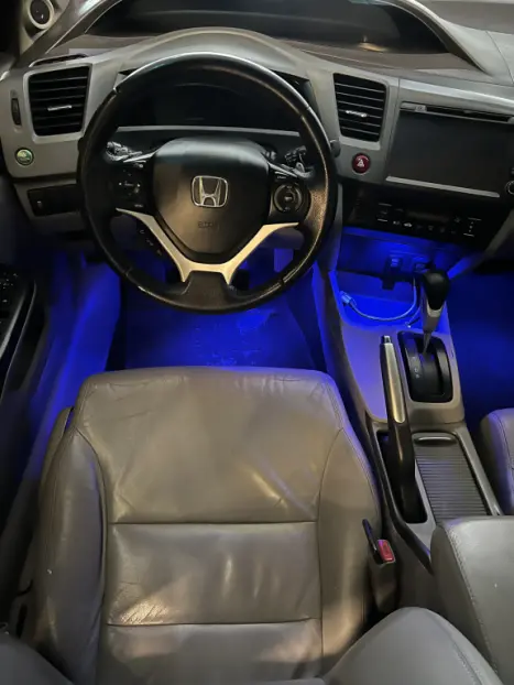 HONDA Civic 1.8 16V 4P FLEX EXS AUTOMÁTICO, Foto 8 HONDA Civic 1.8 16V 4P FLEX EXS AUTOMÁTICO, Foto 8