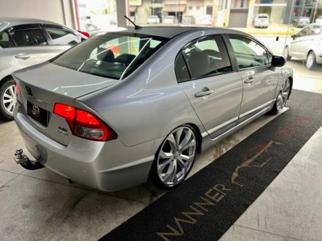 HONDA Civic 1.8 16V 4P FLEX LXS AUTOMTICO, Foto 4