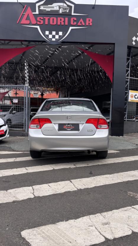 HONDA Civic 1.8 16V 4P LXS, Foto 6
