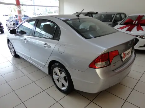 HONDA Civic 1.8 16V 4P FLEX LXS, Foto 6