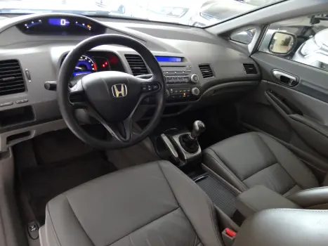 HONDA Civic 1.8 16V 4P FLEX LXS, Foto 9