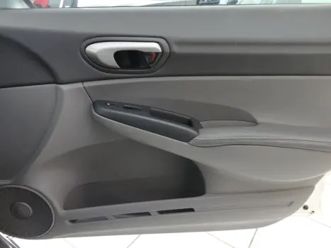 HONDA Civic 1.8 16V 4P FLEX LXS, Foto 12