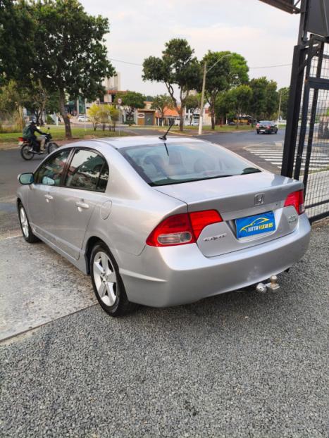 HONDA Civic 1.8 16V 4P FLEX LXS AUTOMTICO, Foto 8