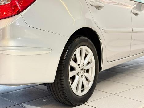 HONDA Civic 1.8 16V 4P FLEX LXS AUTOMTICO, Foto 8