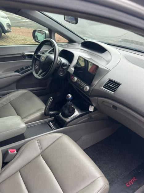 HONDA Civic 1.8 16V 4P FLEX LXS, Foto 8