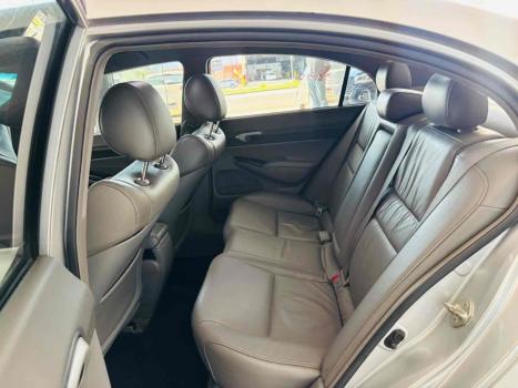 HONDA Civic 1.8 16V 4P FLEX LXL SE AUTOMÁTICO, Foto 12 HONDA Civic 1.8 16V 4P FLEX LXL SE AUTOMÁTICO, Foto 12