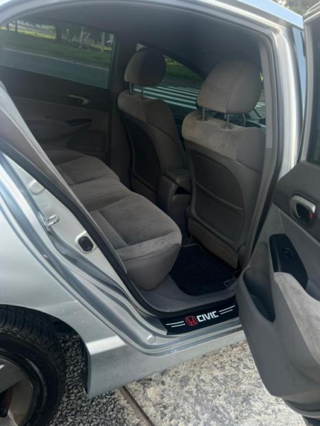HONDA Civic 1.8 16V 4P FLEX LXS AUTOMTICO, Foto 4