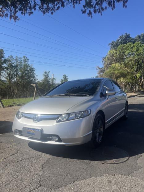 HONDA Civic 1.8 16V 4P LXS AUTOMÁTICO, Foto 2 HONDA Civic 1.8 16V 4P LXS AUTOMÁTICO, Foto 2