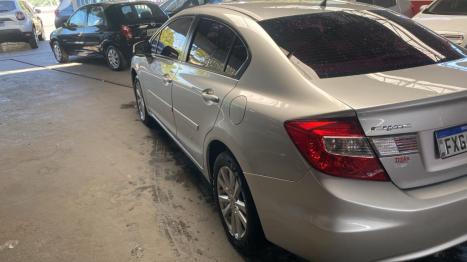 HONDA Civic 1.8 16V 4P LXS AUTOMÁTICO, Foto 5 HONDA Civic 1.8 16V 4P LXS AUTOMÁTICO, Foto 5