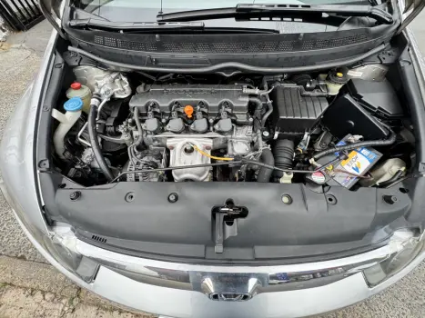 HONDA Civic 1.8 16V 4P FLEX LXS AUTOMTICO, Foto 17