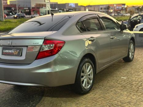 HONDA Civic 1.8 16V 4P FLEX LXS AUTOMTICO, Foto 14