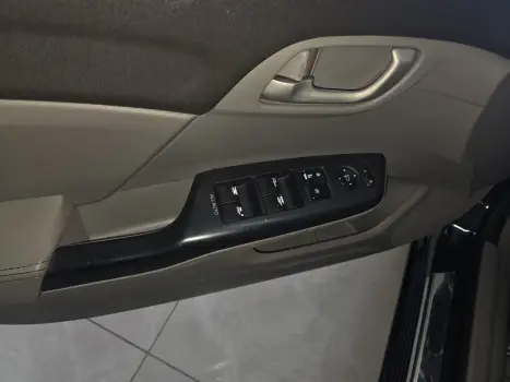 HONDA Civic 1.8 16V 4P LXS AUTOM�TICO, Foto 12