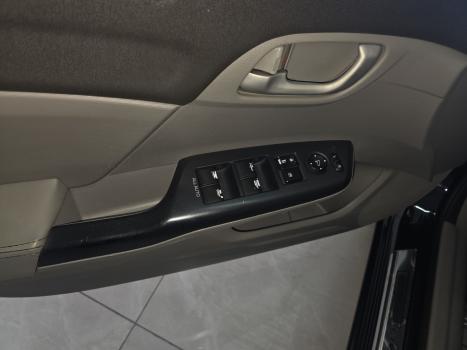 HONDA Civic 1.8 16V 4P LXS AUTOM�TICO, Foto 12
