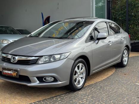 HONDA Civic 1.8 16V 4P FLEX LXS AUTOM�TICO, Foto 2