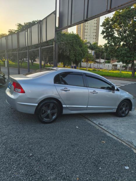HONDA Civic 1.8 16V 4P FLEX LXS AUTOM�TICO, Foto 9
