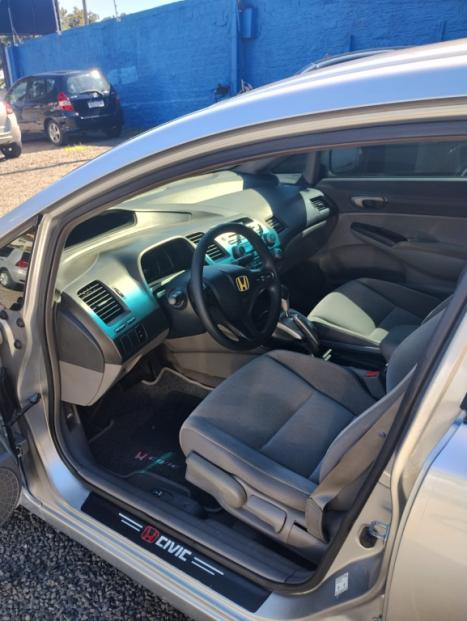 HONDA Civic 1.8 16V 4P FLEX LXS AUTOM�TICO, Foto 13
