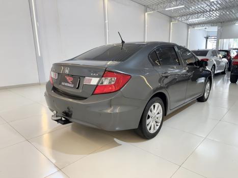 HONDA Civic 1.8 16V 4P FLEX LXS, Foto 6