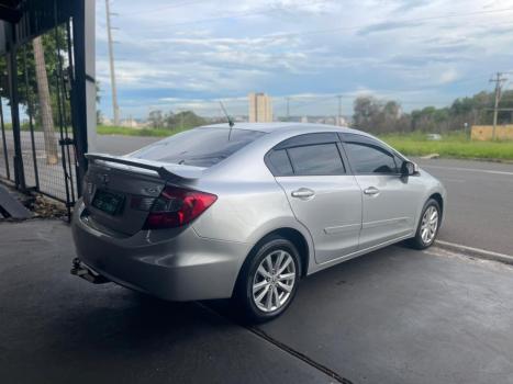 HONDA Civic 1.8 16V 4P FLEX LXS AUTOM�TICO, Foto 9