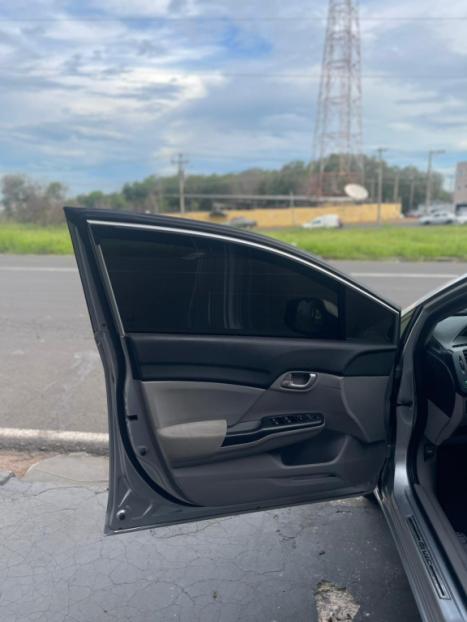 HONDA Civic 1.8 16V 4P FLEX LXS AUTOM�TICO, Foto 10