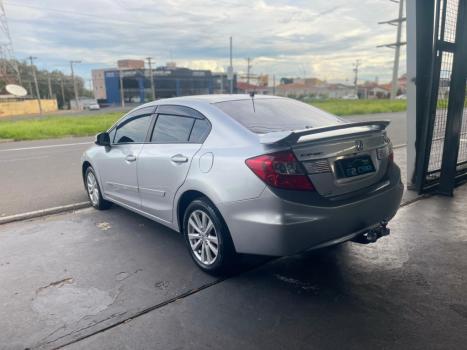 HONDA Civic 1.8 16V 4P FLEX LXS AUTOM�TICO, Foto 11