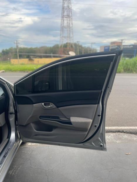 HONDA Civic 1.8 16V 4P FLEX LXS AUTOM�TICO, Foto 18