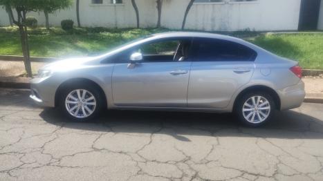 HONDA Civic 1.8 16V 4P FLEX LXS, Foto 2