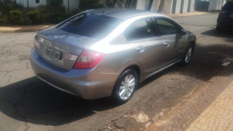HONDA Civic 1.8 16V 4P FLEX LXS, Foto 6