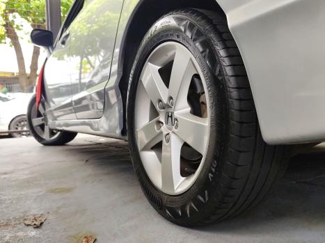 HONDA Civic 1.8 16V 4P LXS, Foto 4