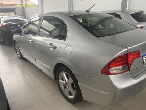 HONDA Civic 1.8 16V 4P FLEX LXS AUTOM�TICO, Foto 2