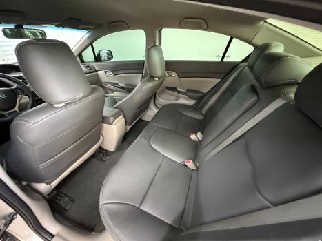 HONDA Civic 1.8 16V 4P FLEX LXS, Foto 8