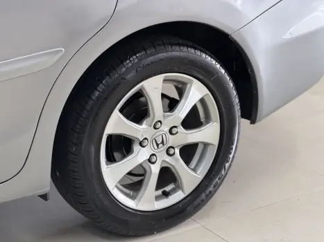 HONDA Civic 1.8 16V 4P FLEX LXS AUTOM�TICO, Foto 10