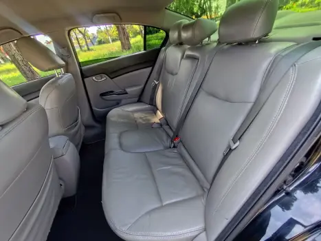 HONDA Civic 1.8 16V 4P FLEX LXS AUTOM�TICO, Foto 11