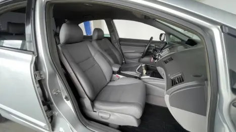 HONDA Civic 1.8 16V 4P FLEX LXS, Foto 6