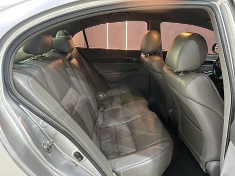 HONDA Civic 1.8 16V 4P FLEX LXS AUTOM�TICO, Foto 4