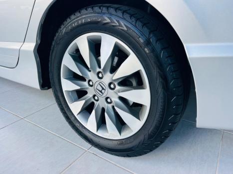 HONDA Civic 1.8 16V 4P FLEX LXL AUTOM�TICO, Foto 19