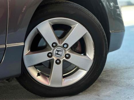 HONDA Civic 1.8 16V 4P LXS AUTOM�TICO, Foto 4