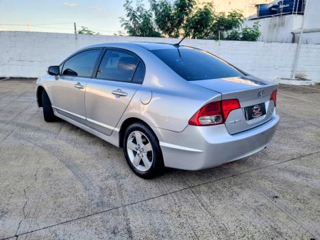 HONDA Civic 1.8 16V 4P FLEX LXS AUTOM�TICO, Foto 6
