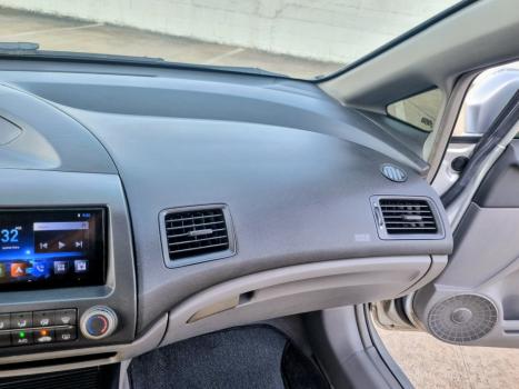 HONDA Civic 1.8 16V 4P FLEX LXS AUTOM�TICO, Foto 19