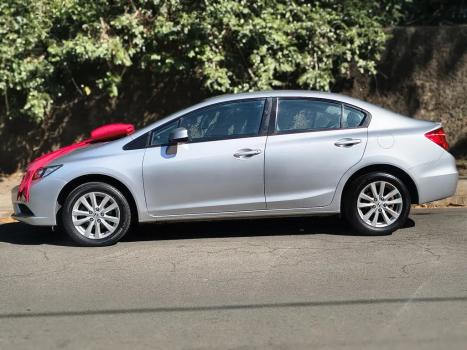 HONDA Civic 1.8 16V 4P FLEX LXS AUTOM�TICO, Foto 9