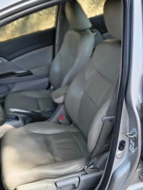 HONDA Civic 1.8 16V 4P FLEX LXS AUTOM�TICO, Foto 14